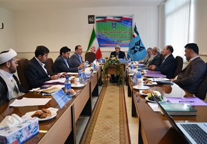 حمایت از مدارس کم برخوردار و توسعه فعالیت های کاربنیان در جهت کارآفرینی دانشجویان سما
